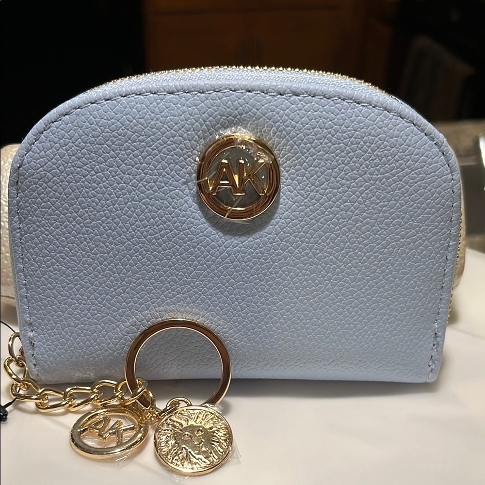 ANNE KLEIN Light Blue Coin Purse BRAND NEW
